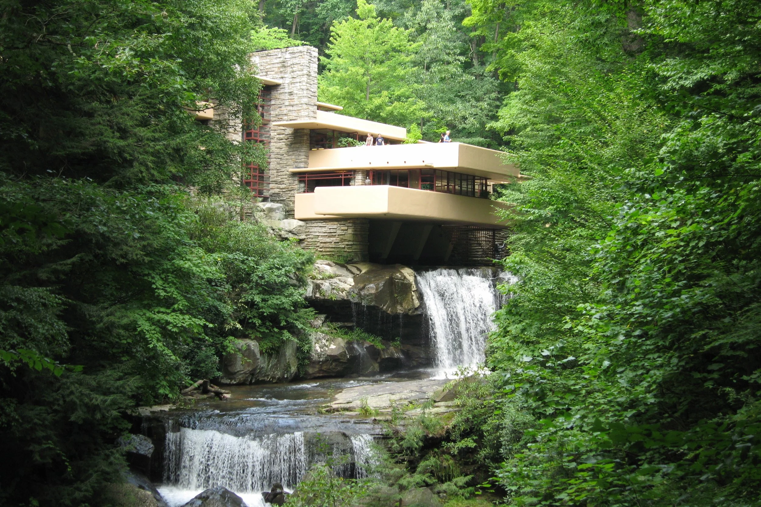 Frank Lloyd Wright Inspired Home Products Disclaimer: There are affiliate links in this post. This means that at no cost to you, I will receive a small commission if you purchase through my link. I will only ever promote the products and services that I trust, have personally used and 100% recommend. You may read my full disclosure policy for more information. Thanks for supporting my business in this way.
