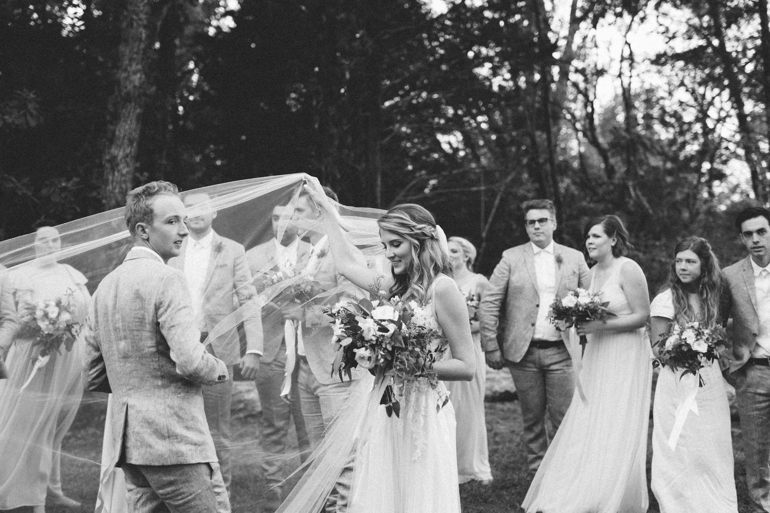 Mikaela Hamilton- Ben & Emily- bridal party-10.jpg