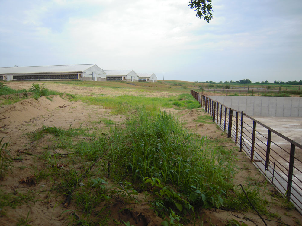 Concrete-Manure-Pit-3.jpg