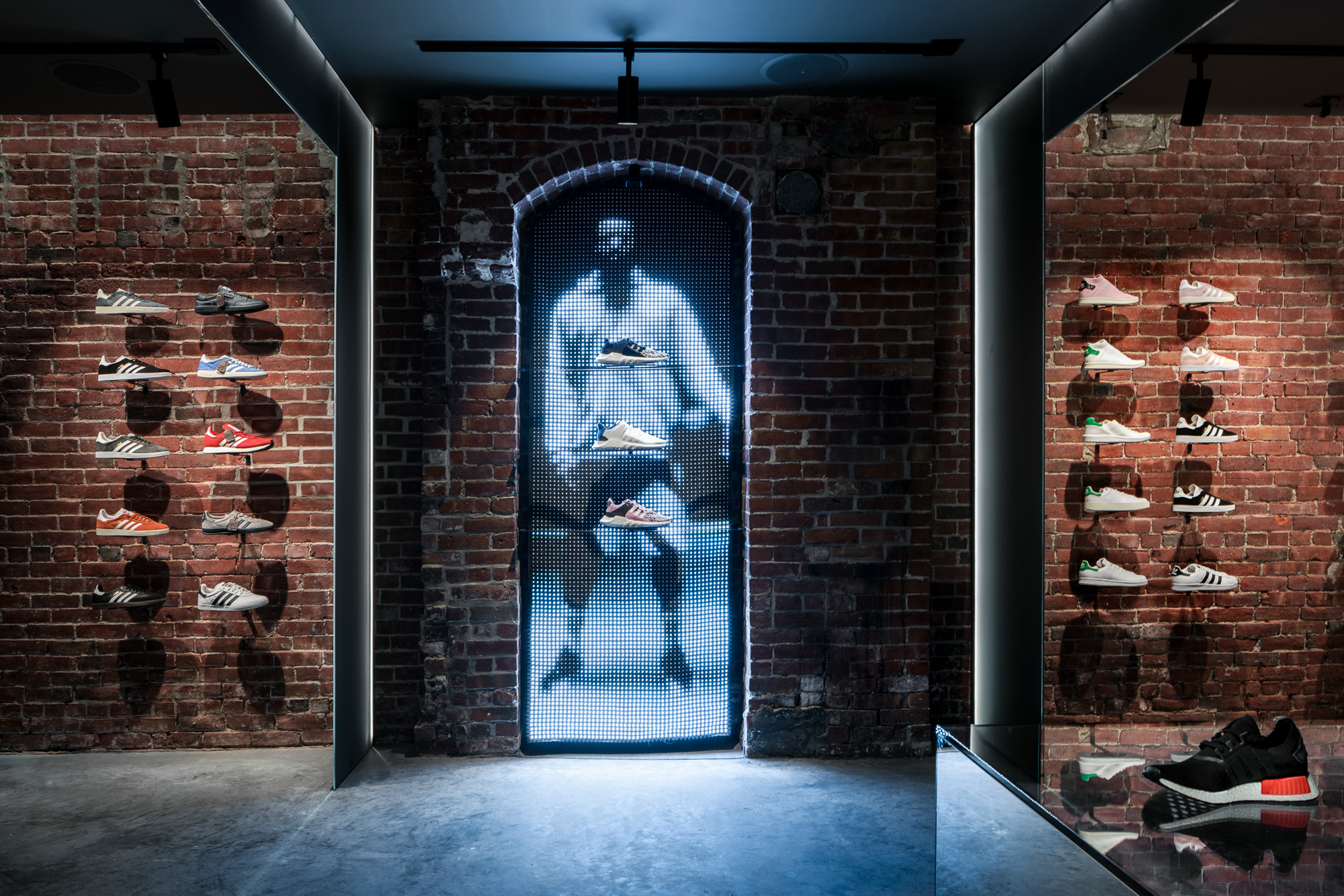 Matthew Delphenich Boston Architectural Photography - Commercial Retail Display