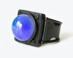 No2 Mood Ring in Black Powdercoat