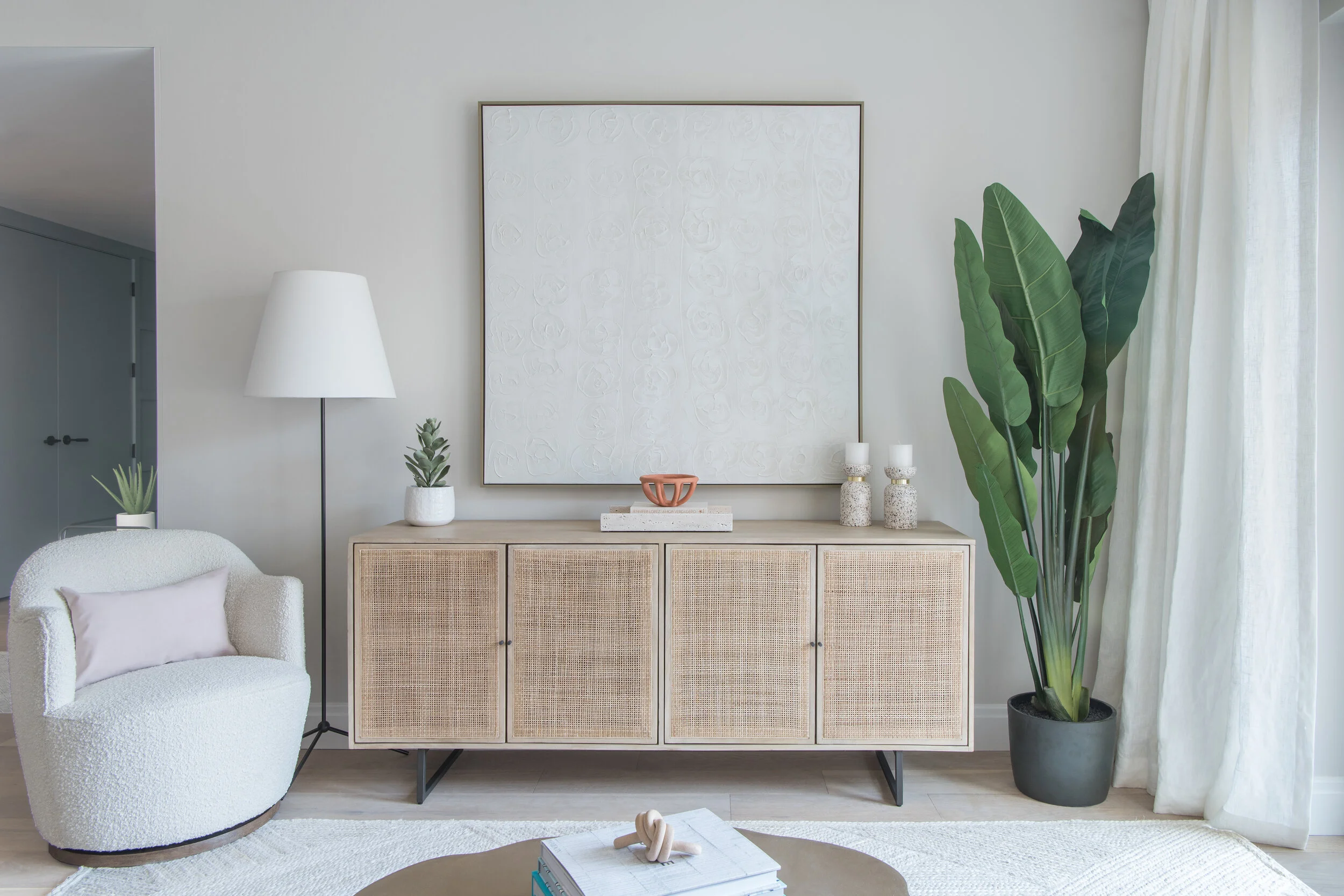 ARBOREIGHTEEN_1BED_CREDENZA_3.jpg
