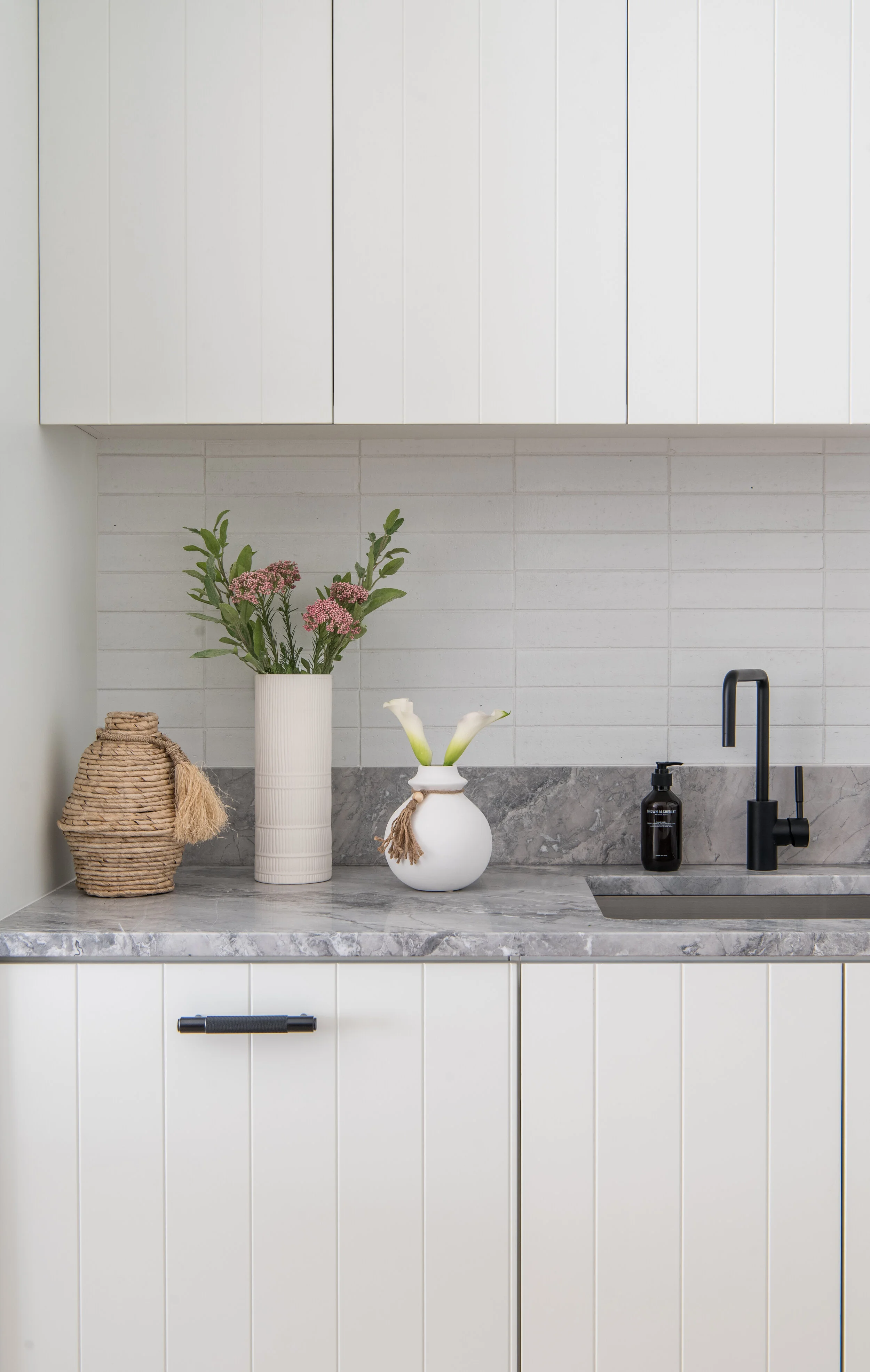 ARBOREIGHTEEN_1BED_KITCHENSINK_1.jpg