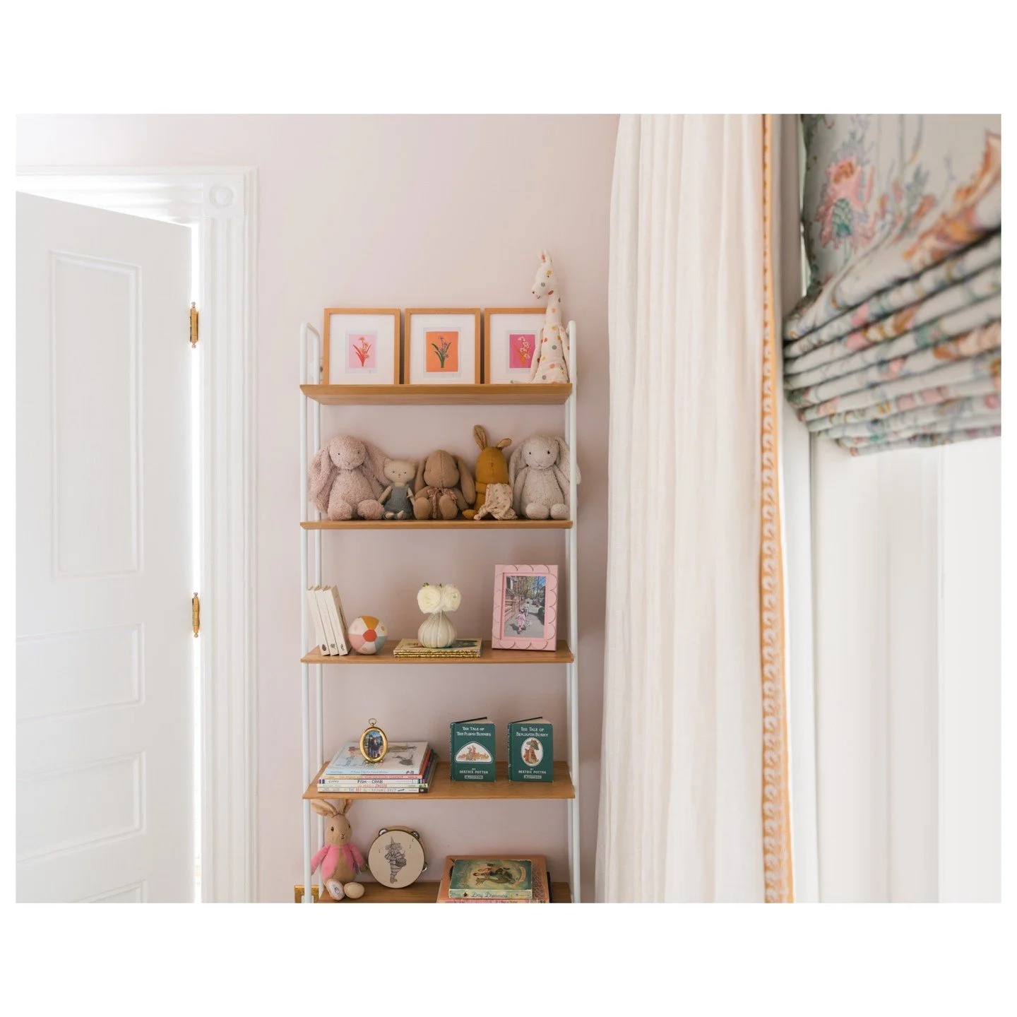 🧸 all the favorites 🧸 | design by @alireevedesign | 📸 by @angelasunphoto⁠
⁠
⁠
⁠
⁠
⁠#alireevedesign⁠