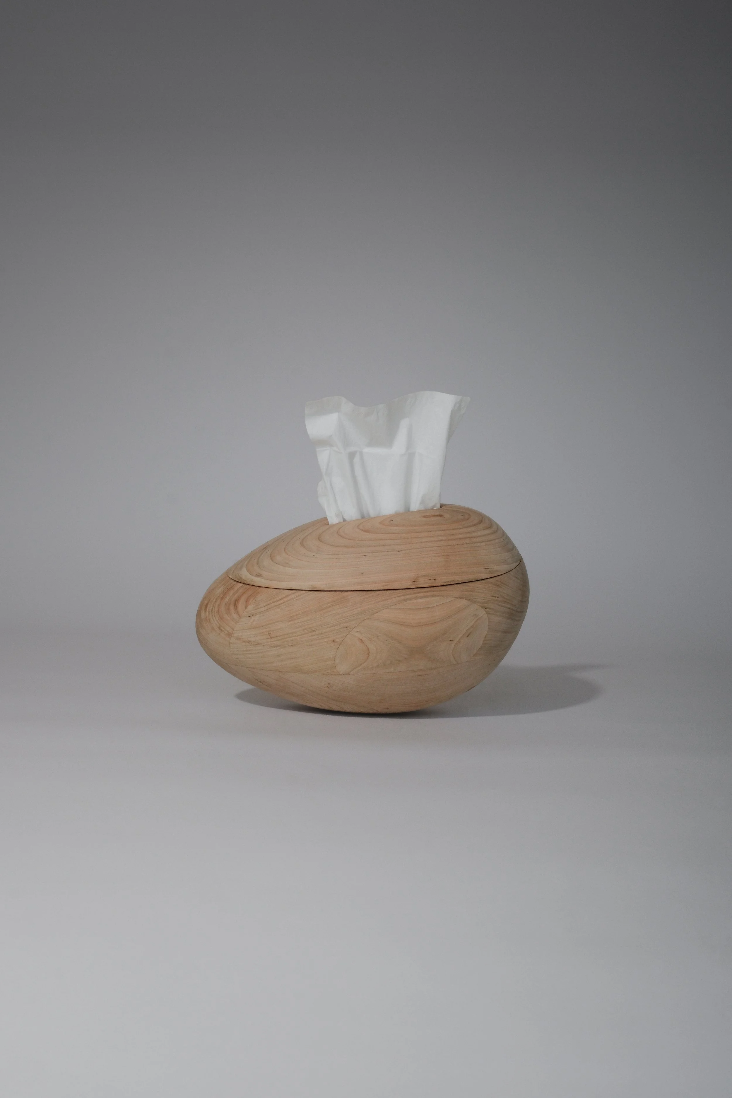 1 Tissue Holder In Birch .jpg