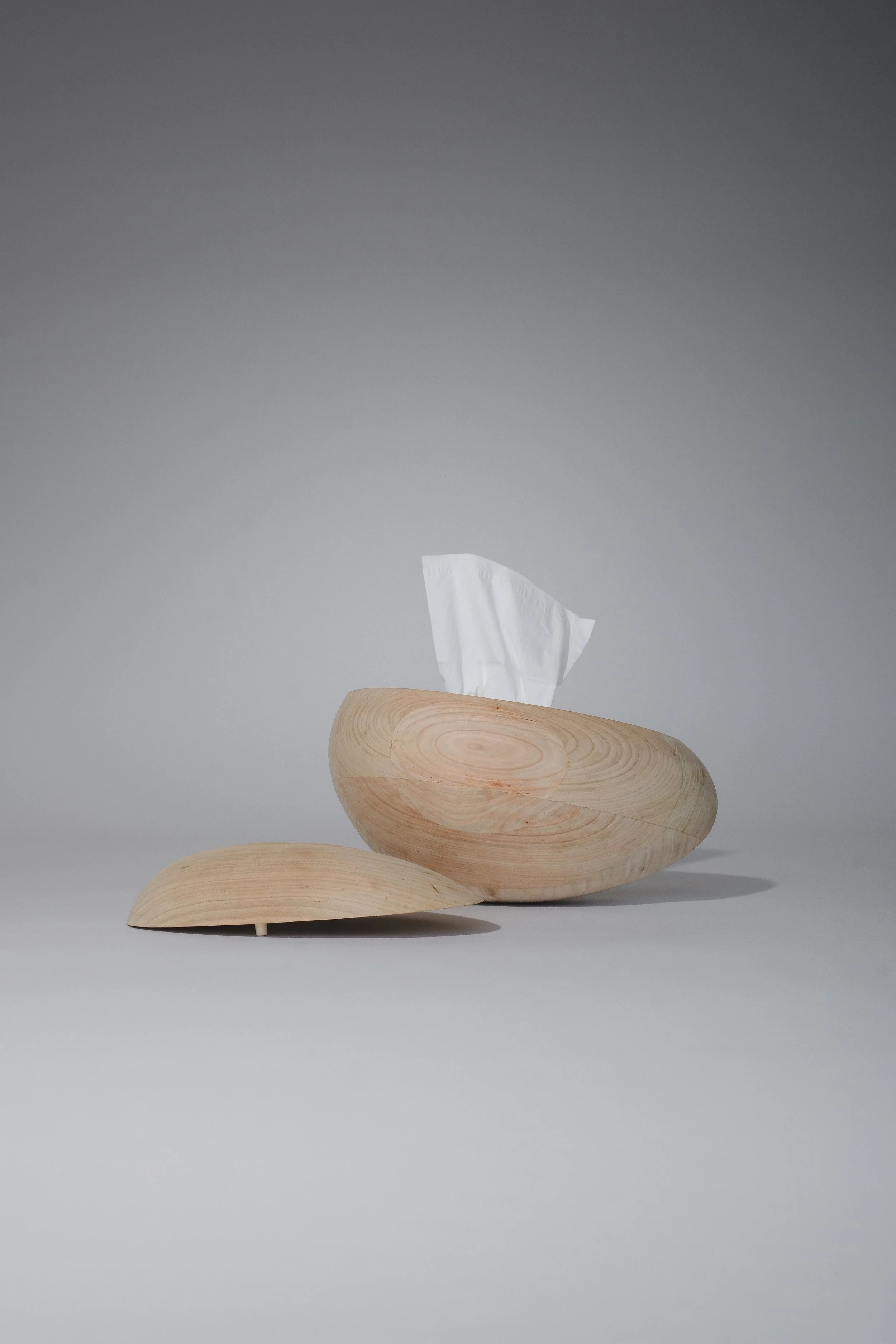 13 tissue holder birch detail.jpg