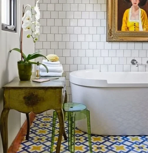 Not aforementioned ladies bathroom. Just another individual who has found a style of their own. Image SOurce - Pinterest