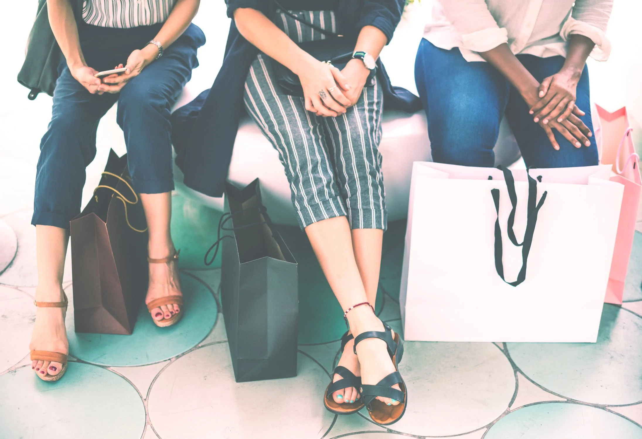 Maybe if we put our possessions into (repurposed) beautiful designer bags rather than black bin bags or laundry bags, we’d give them more thought and appreciation and create a perceived value. Image Source - Pexels.com