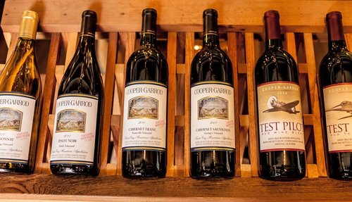 Wine+bottles+in+rack.jpg