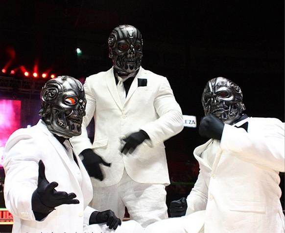 Los Ingobernables. Each making news in their own way.