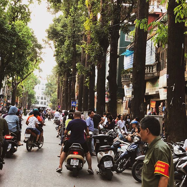 Had fun playing tourist in 🇻🇳Hanoi in between work the past week. What a place, definitely want to come back for @f1 2020! #Hanoi #Vietnam