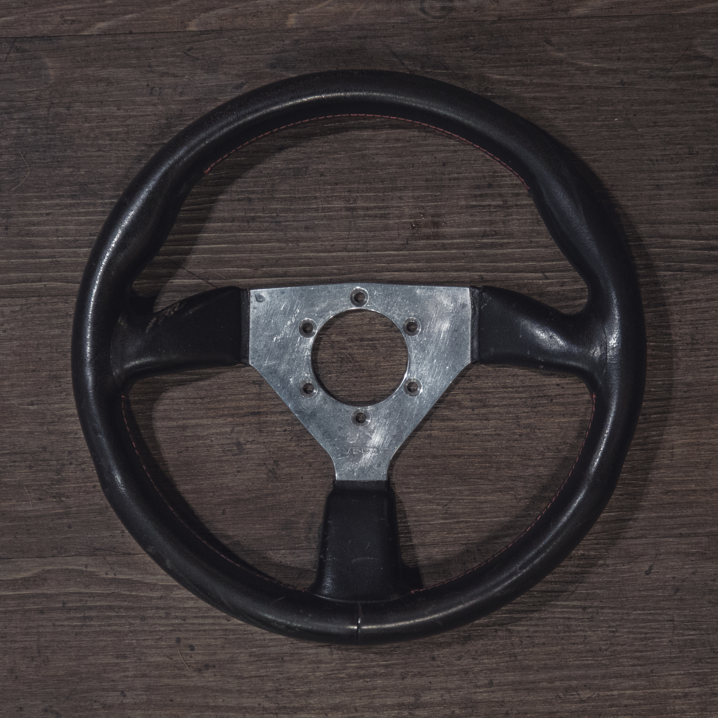 steering_wheels_vega_01.jpg