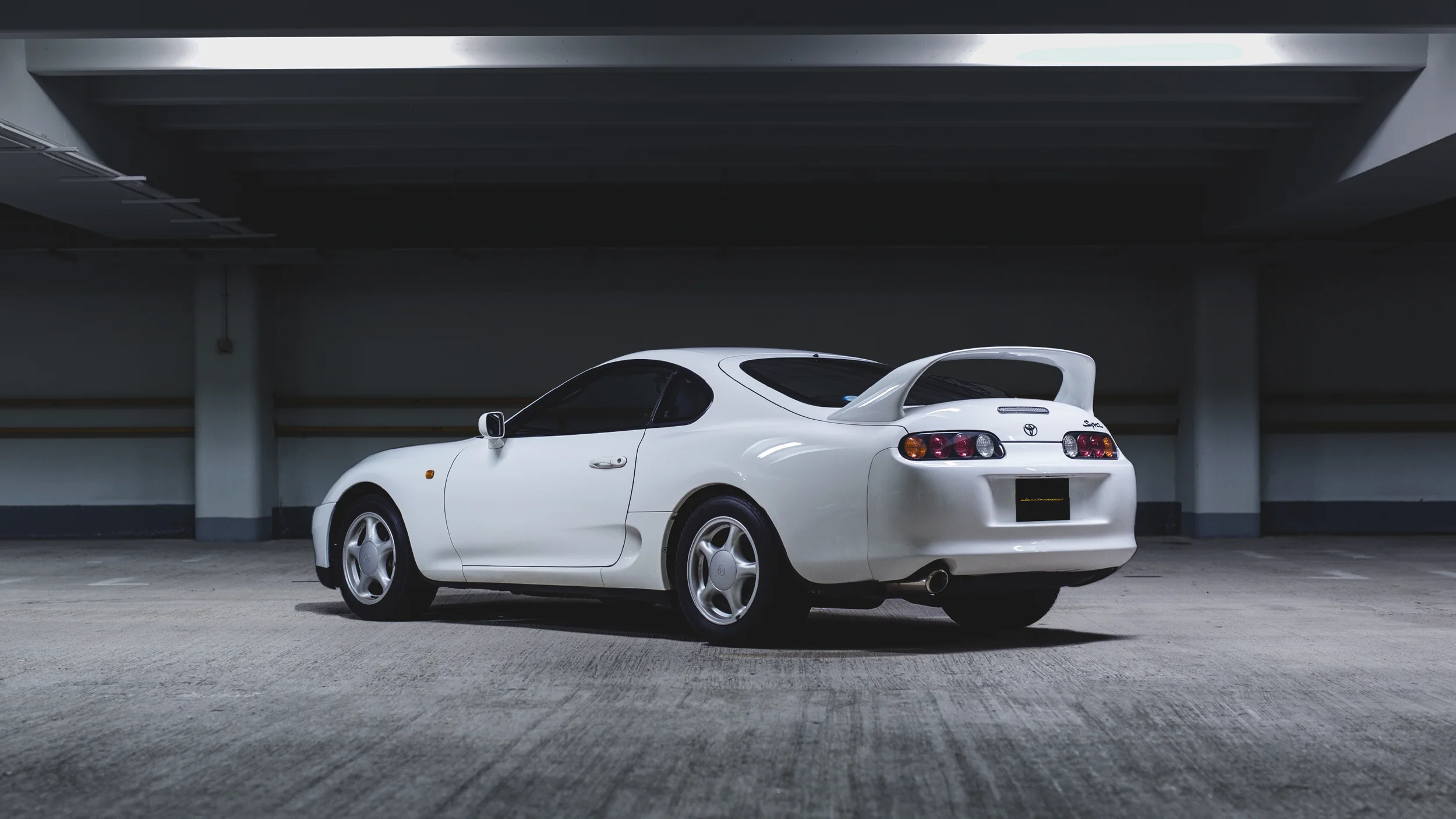 inventory_toyota_supra_3_na_05.jpg