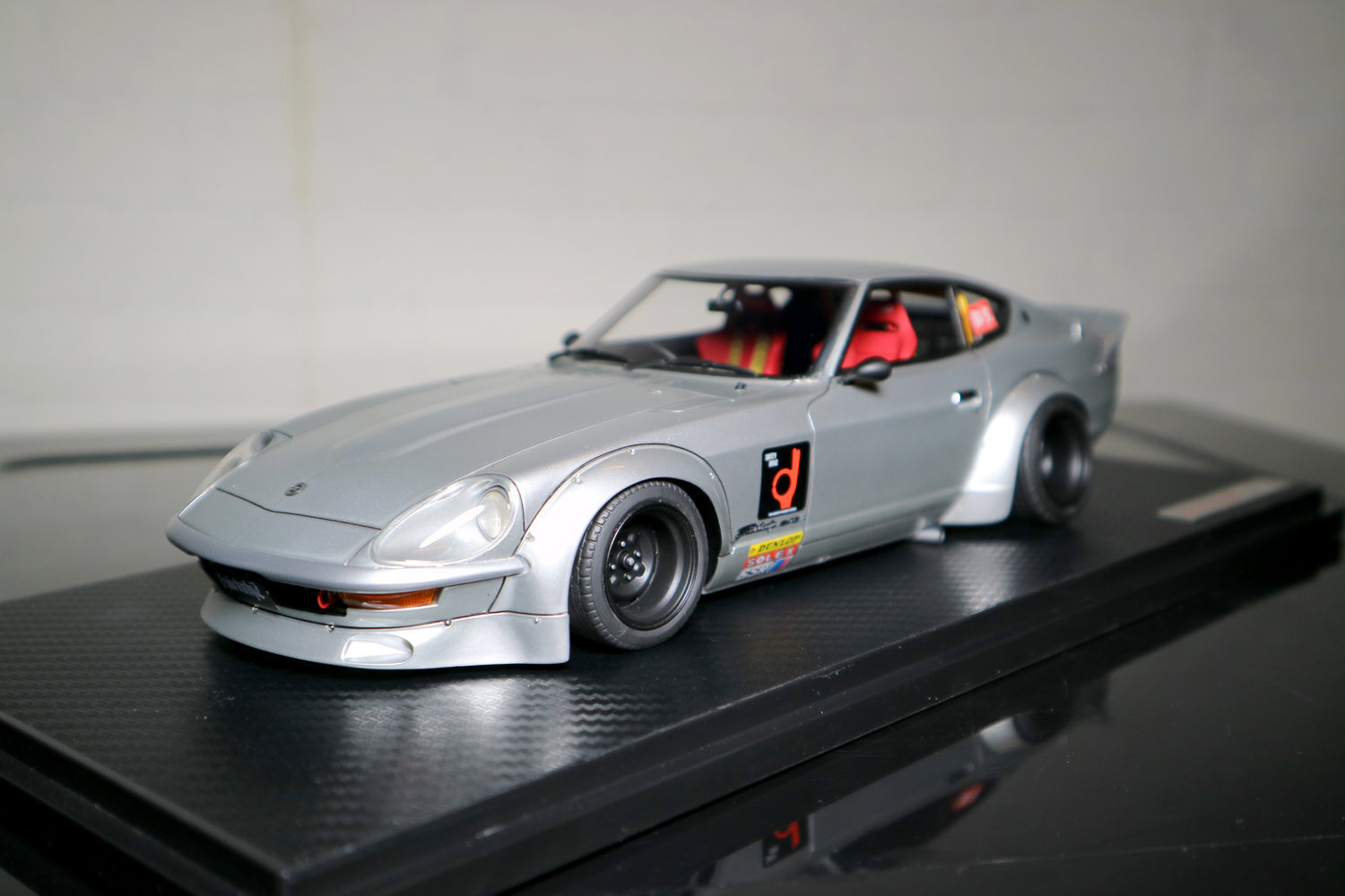Classicsracer-Nissan-Fairlady-240ZG-HS30-Full-Works-Ignition-Models-6.jpeg