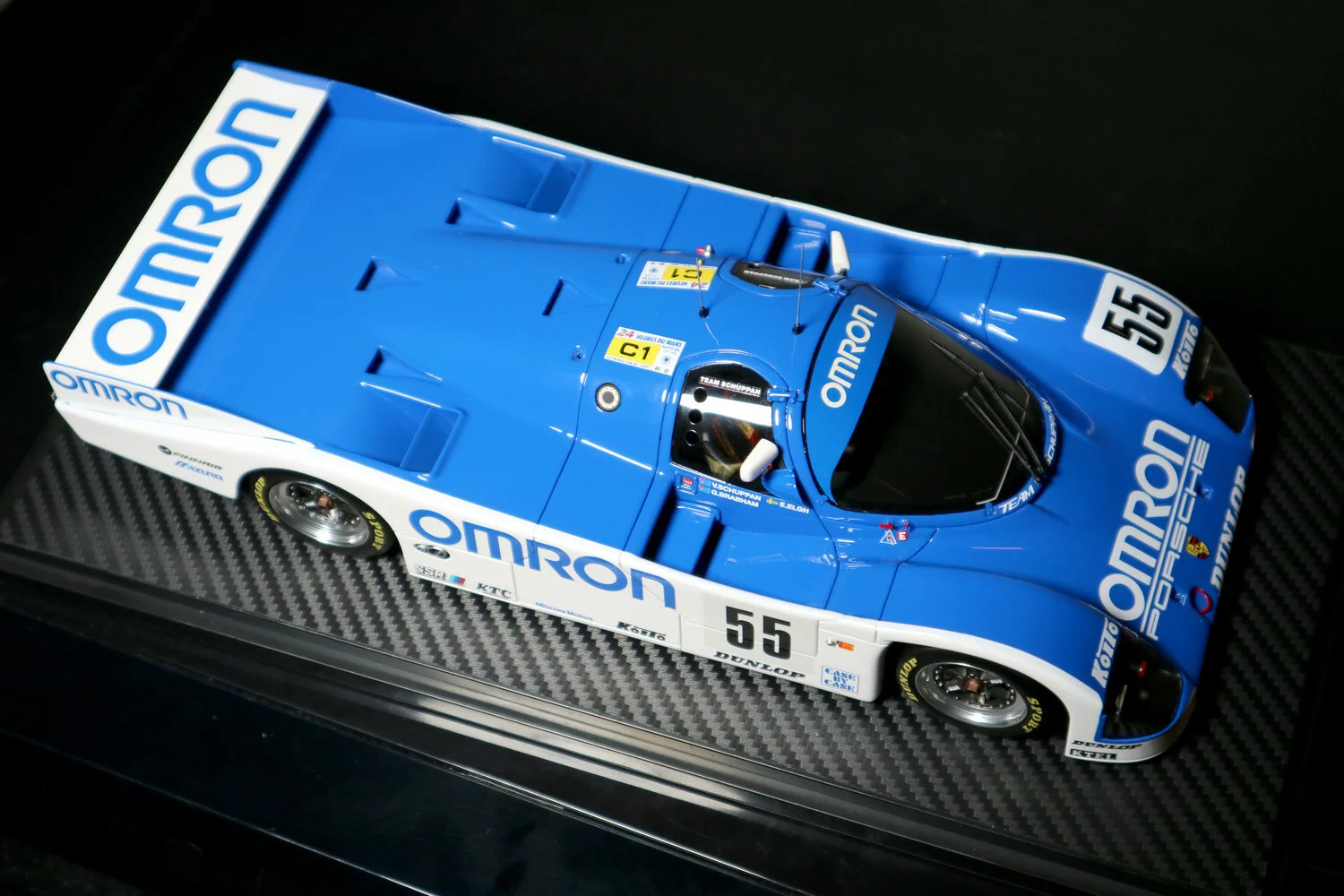 Classicsracer-OMRON-Porsche-962C-number-55-1989-Le-Mans-Ignition-Models-8.jpeg