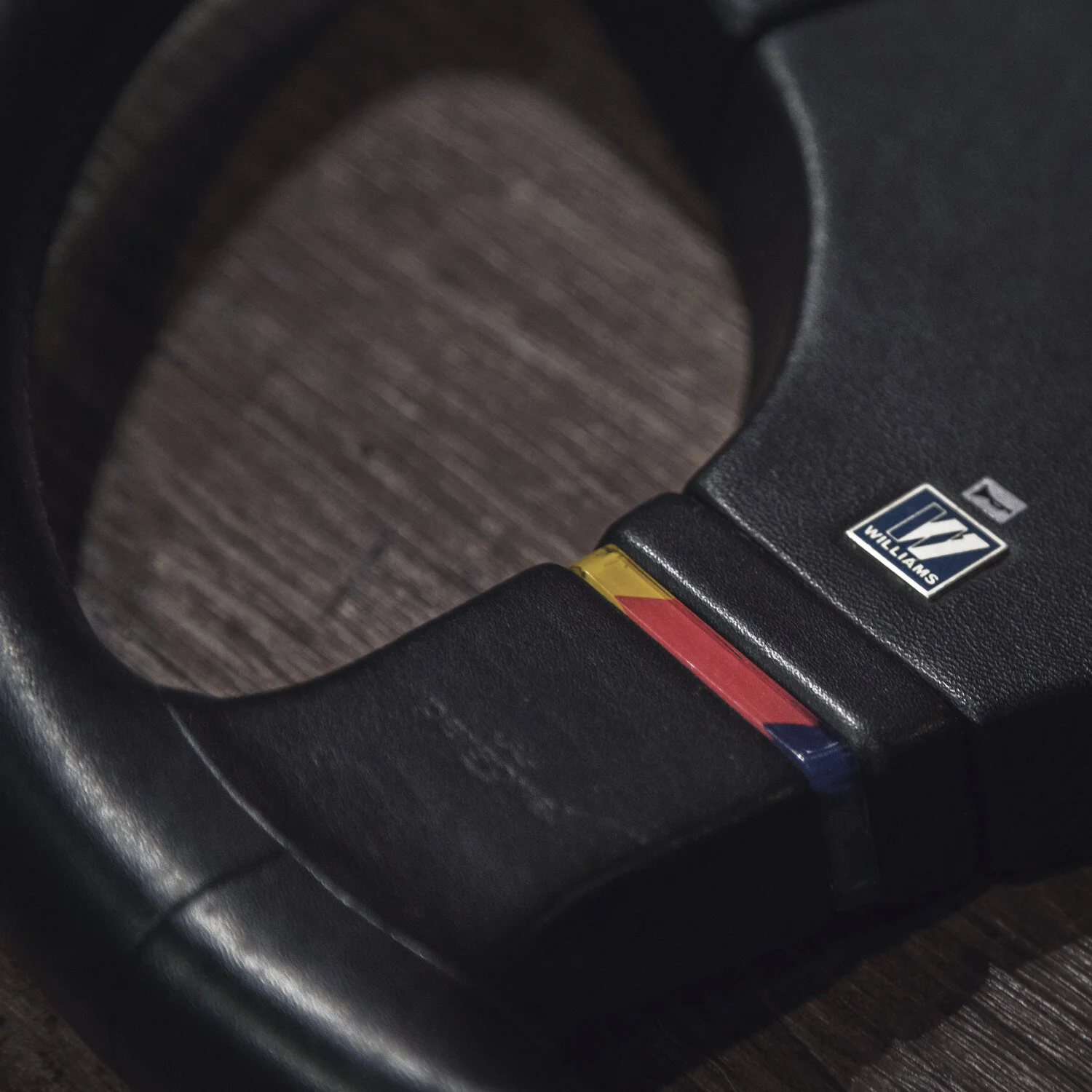 Classicsracer-Personal-Williams-Steering-Wheel-2.jpg