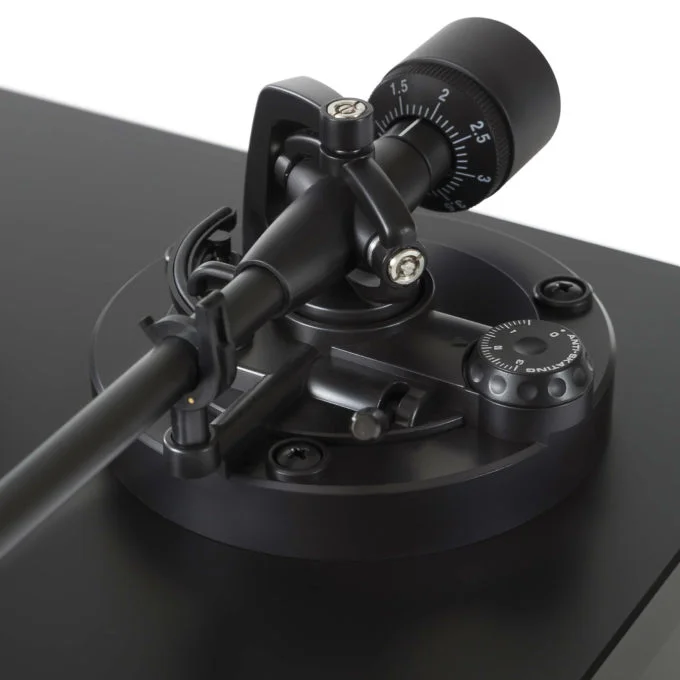 LP-Tonearm-SQ-680x680-c-1.jpg