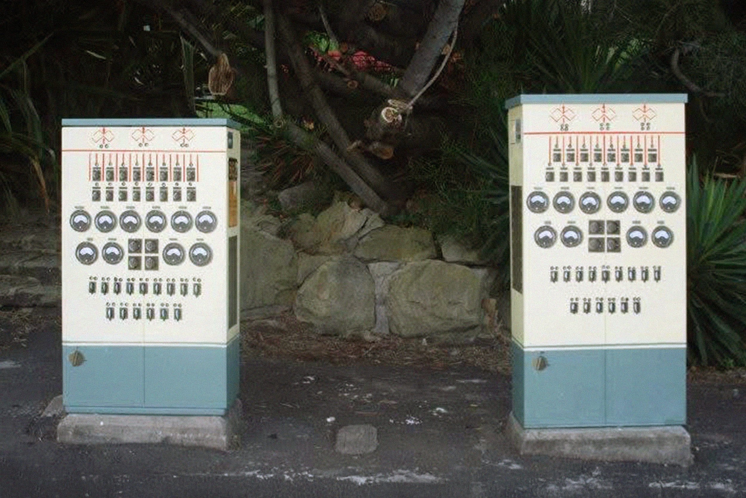 WHITE BAY POWER STATION CONTROL PANELS // PUBLIC ART