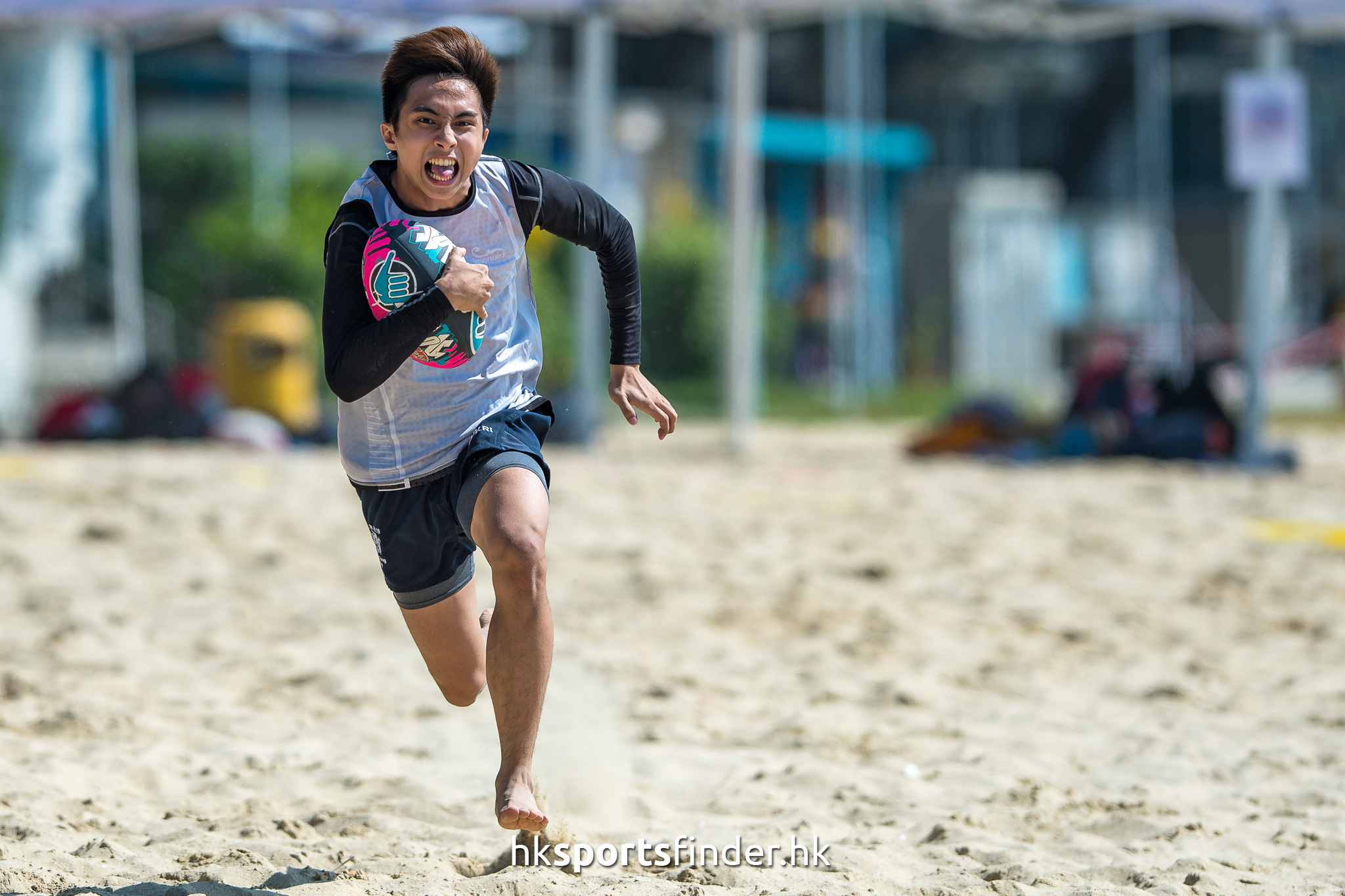 Her_GoldCoastTertiaryBeachRugby_16-11-12 12.24.29_000712.jpg