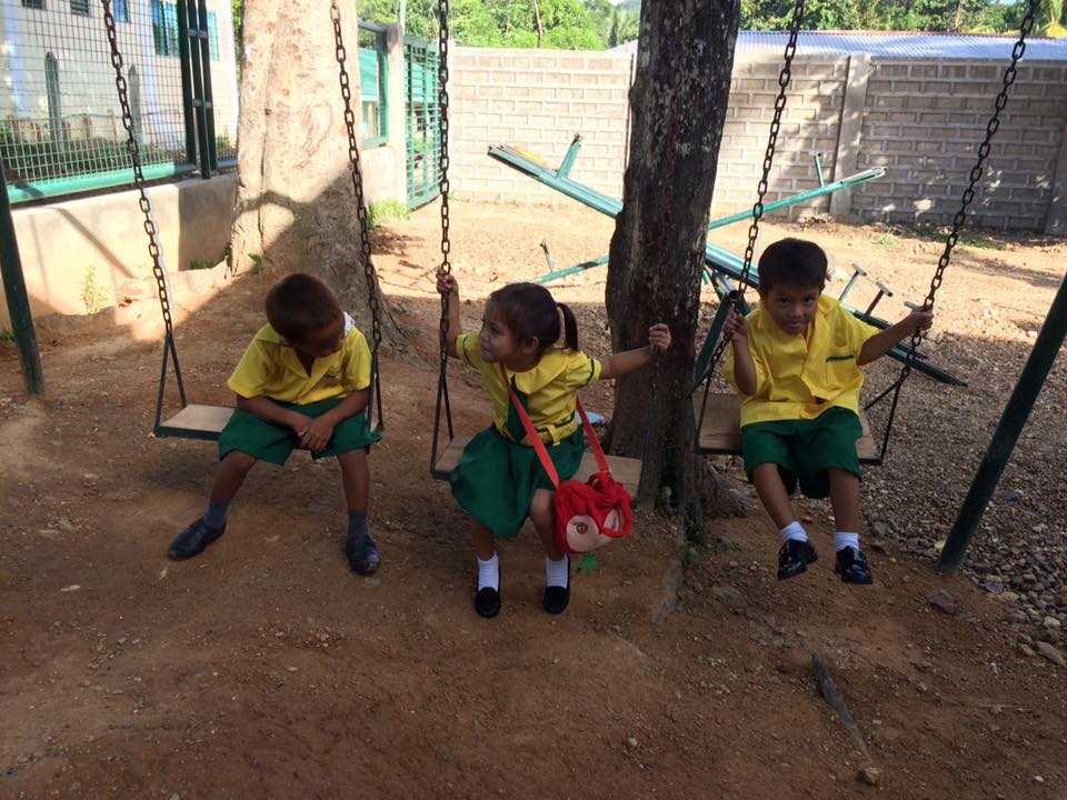 Playground at the Coron building (June 2016).jpg