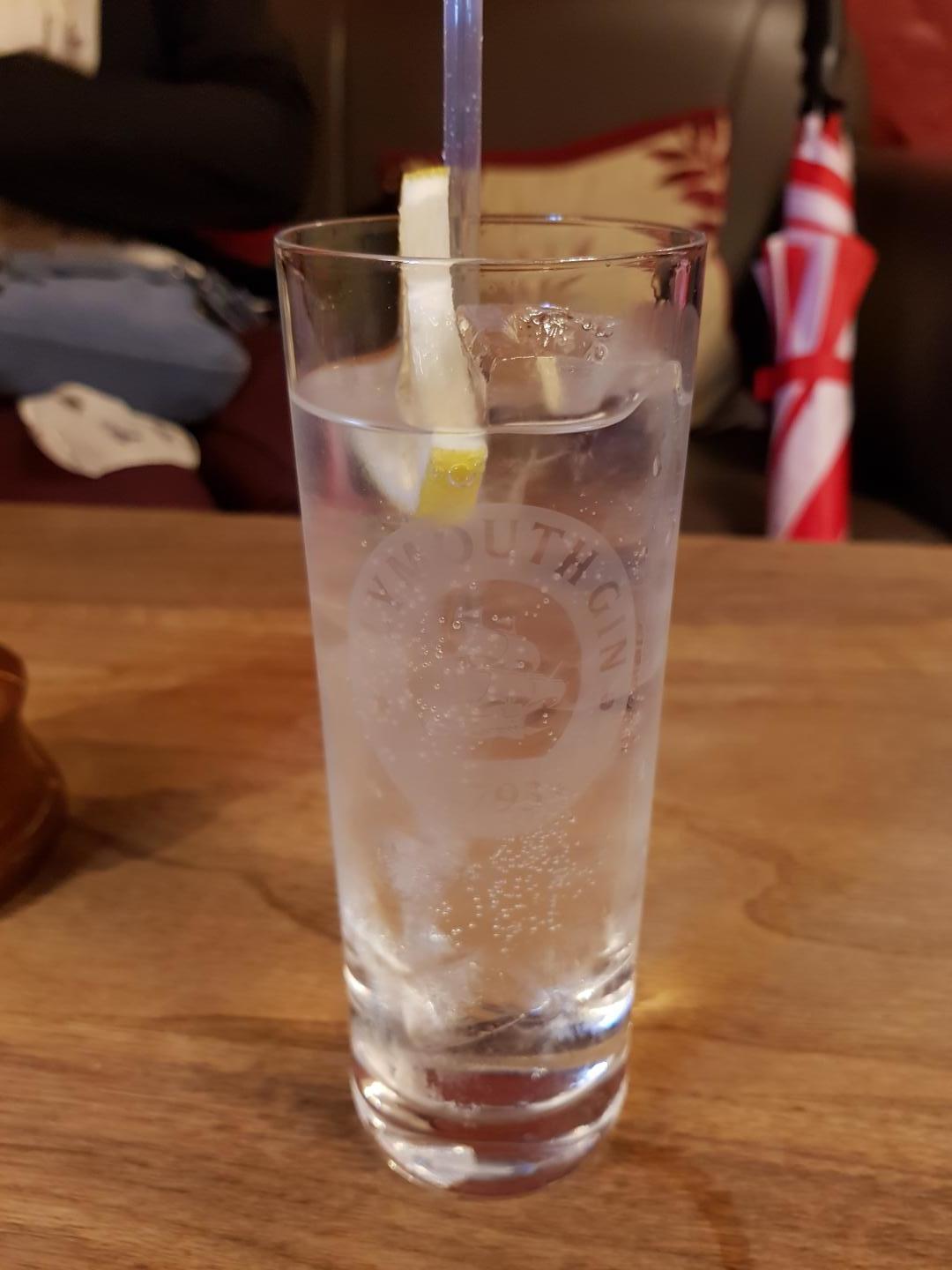 mini_09_gin_tonic.jpg