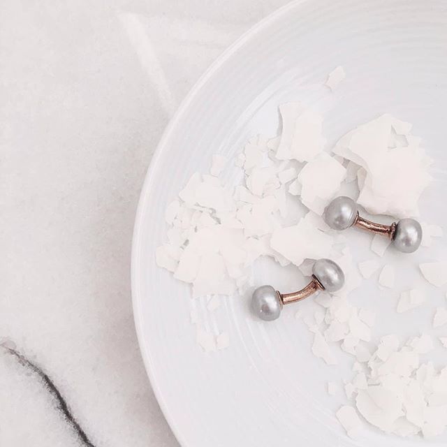 One word ~ Ethereal 
Grey Pearl cufflinks. Also available in peacock and white. 
www.gatsbymen.com 
#cufflinks #bespoke #pitti #savilerow #pittiuomo #firenze #florence #sprezzatura #pitti89 #gatsby #esquire #gq #mrporter #menstyleguide #vogue #bazaar