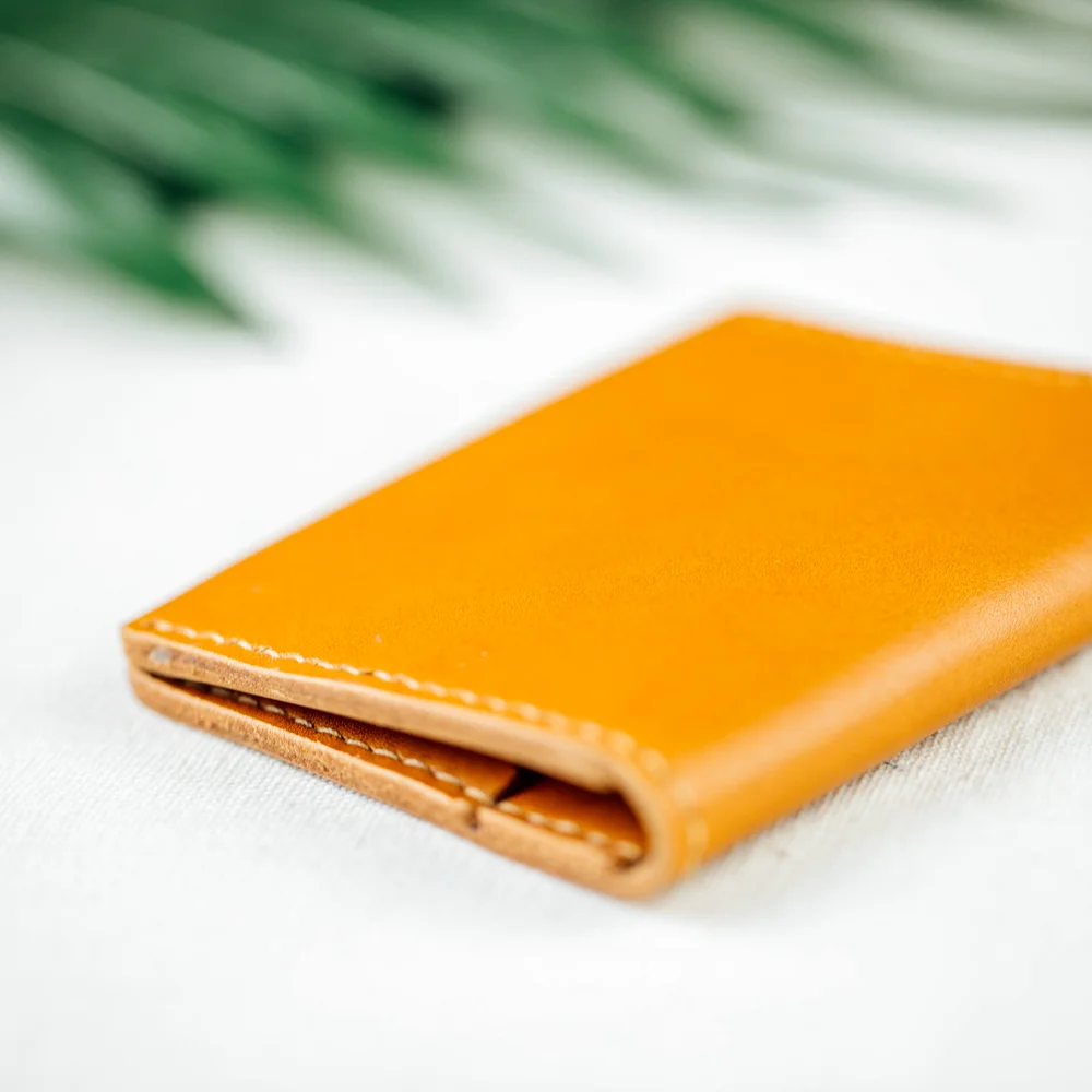 4..VIETNAM_UNNAMED_LEATHERCARDHOLDER_MAIN2-2.jpg