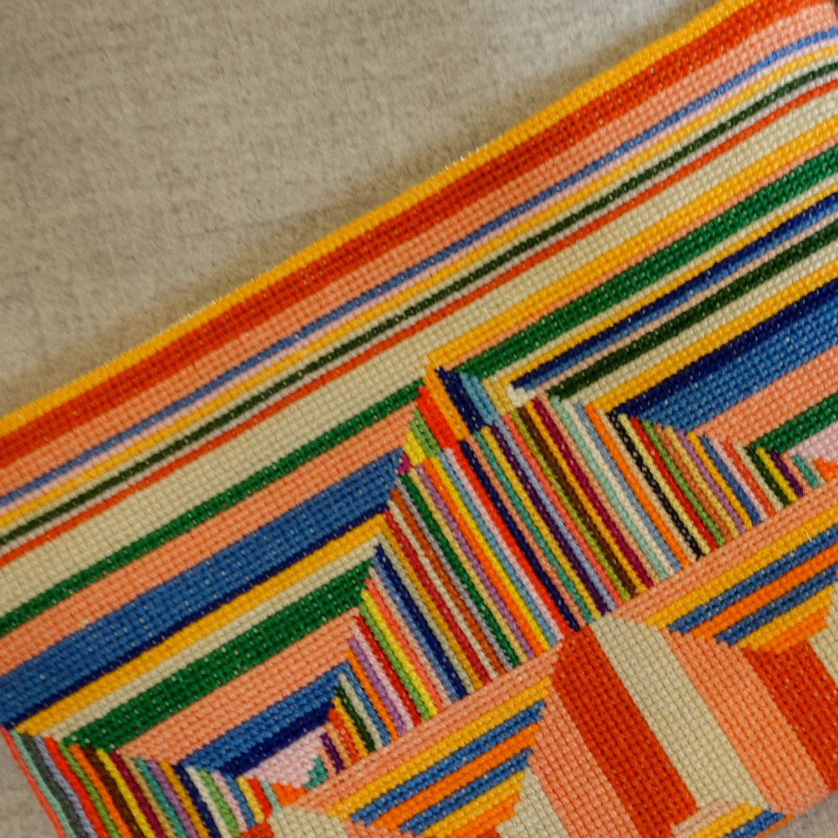 AISHA Syrian Clutch - Handstitched by Syrian Artisans