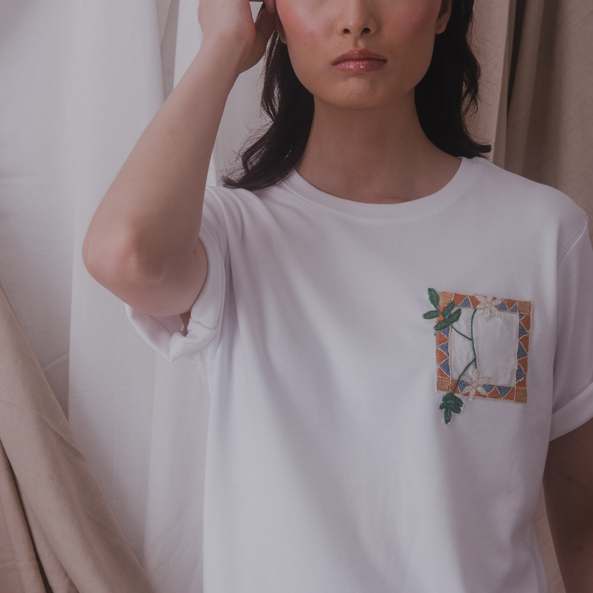 ThreadsOfSyria_Capsule_AleppeneJasmine_ArtisanAndFox_TightKnitSyria_MadeBySyrianRefugees_EthicalFashion_White_ConsciousFashion_MadeByRefugeesEthicalHandcraftGoods_EnterpriseDevelopment.jpg