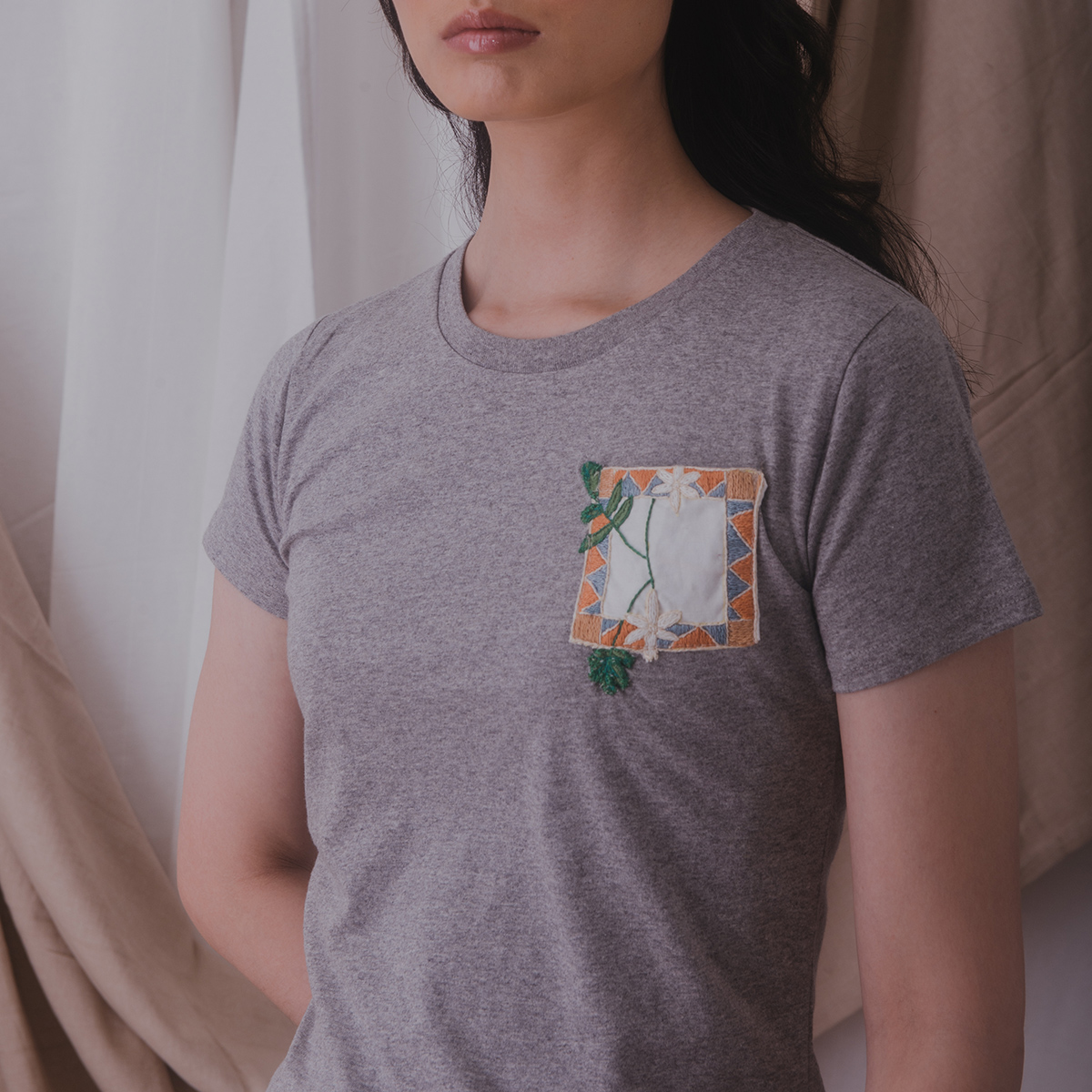 ThreadsOfSyria_Capsule_AleppeneJasmine_ArtisanAndFox_TightKnitSyria_MadeBySyrianRefugees_EthicalFashion_Grey_ConsciousFashion_MadeByRefugees.jpg