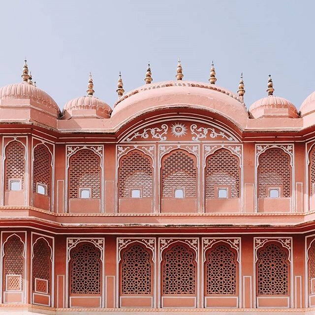 Intricate jali’s on the facade of the Red Fort in Jaipur, Rajasthan, India. Photo: Suitcase.