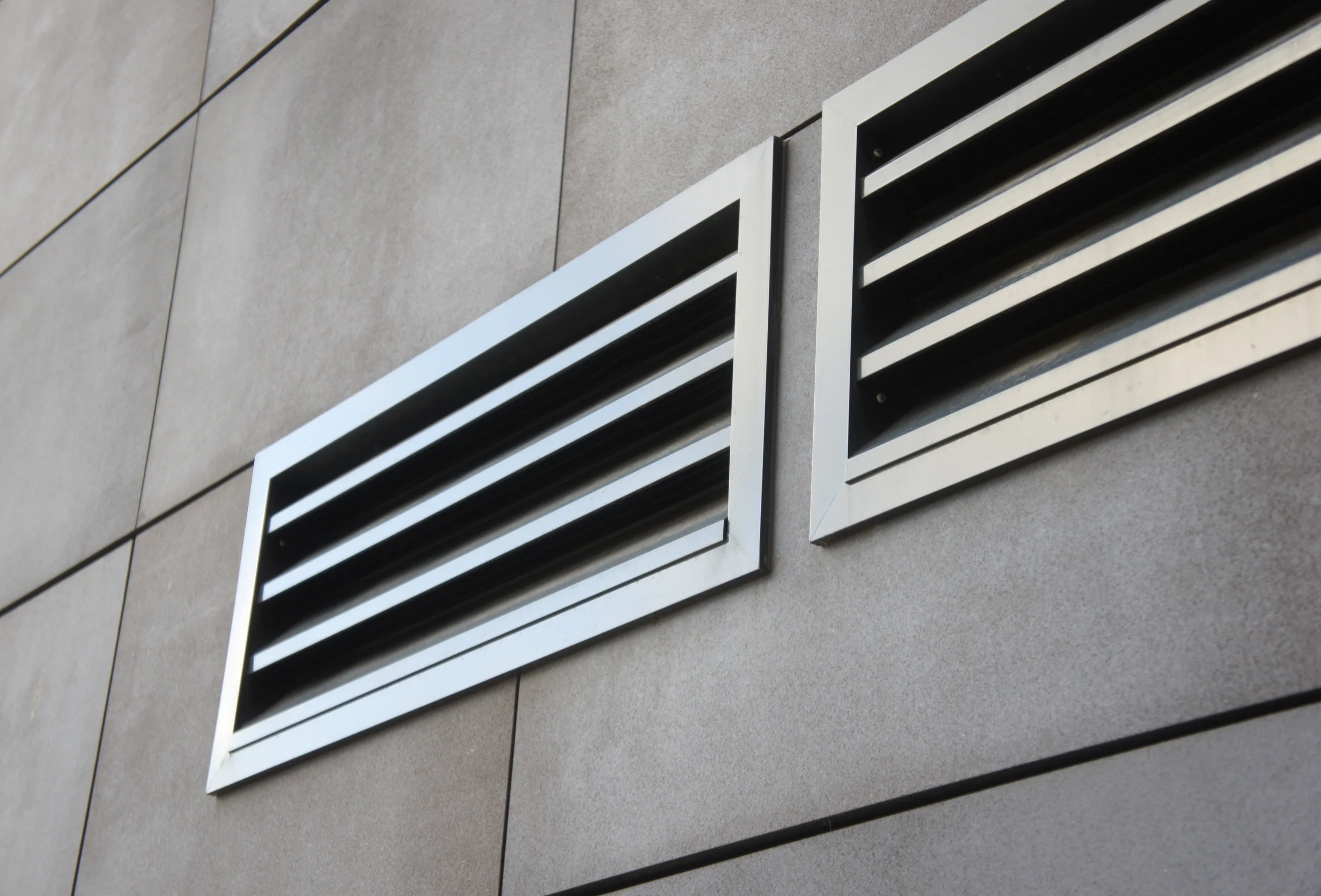 Humidification Basics Part 4:  How to Calculate Humidification Load for Natural and Mechanical Ventilated Spaces