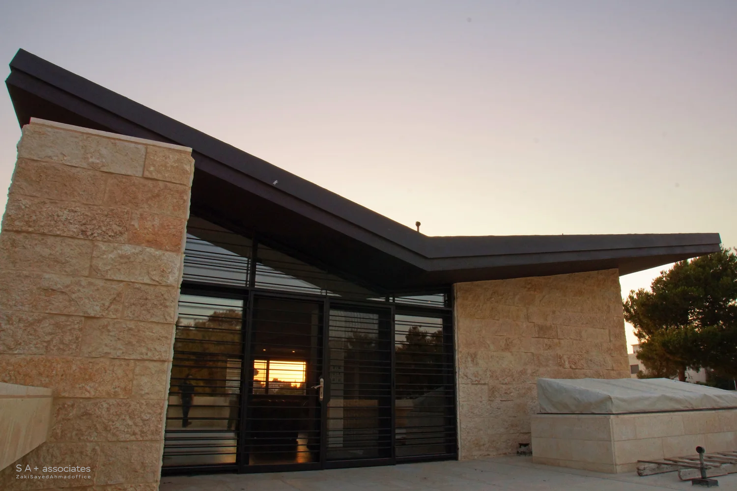 Zaki+Sayed+Ahmad+and+Associates+Architects+Amman+Jordan+SA+a+Abaad+2+flat+real+estate+ROOF+isometric+villa+house+home+interior+landscape+supervision+2.png