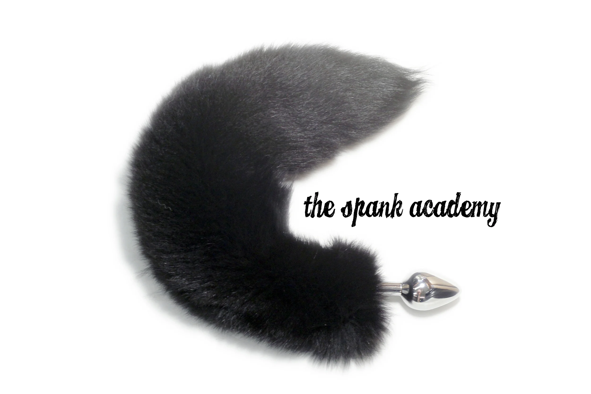17-19 in black fox.jpg