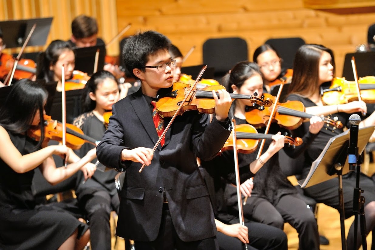 Robert Kim soloing on Ziguenerweisen