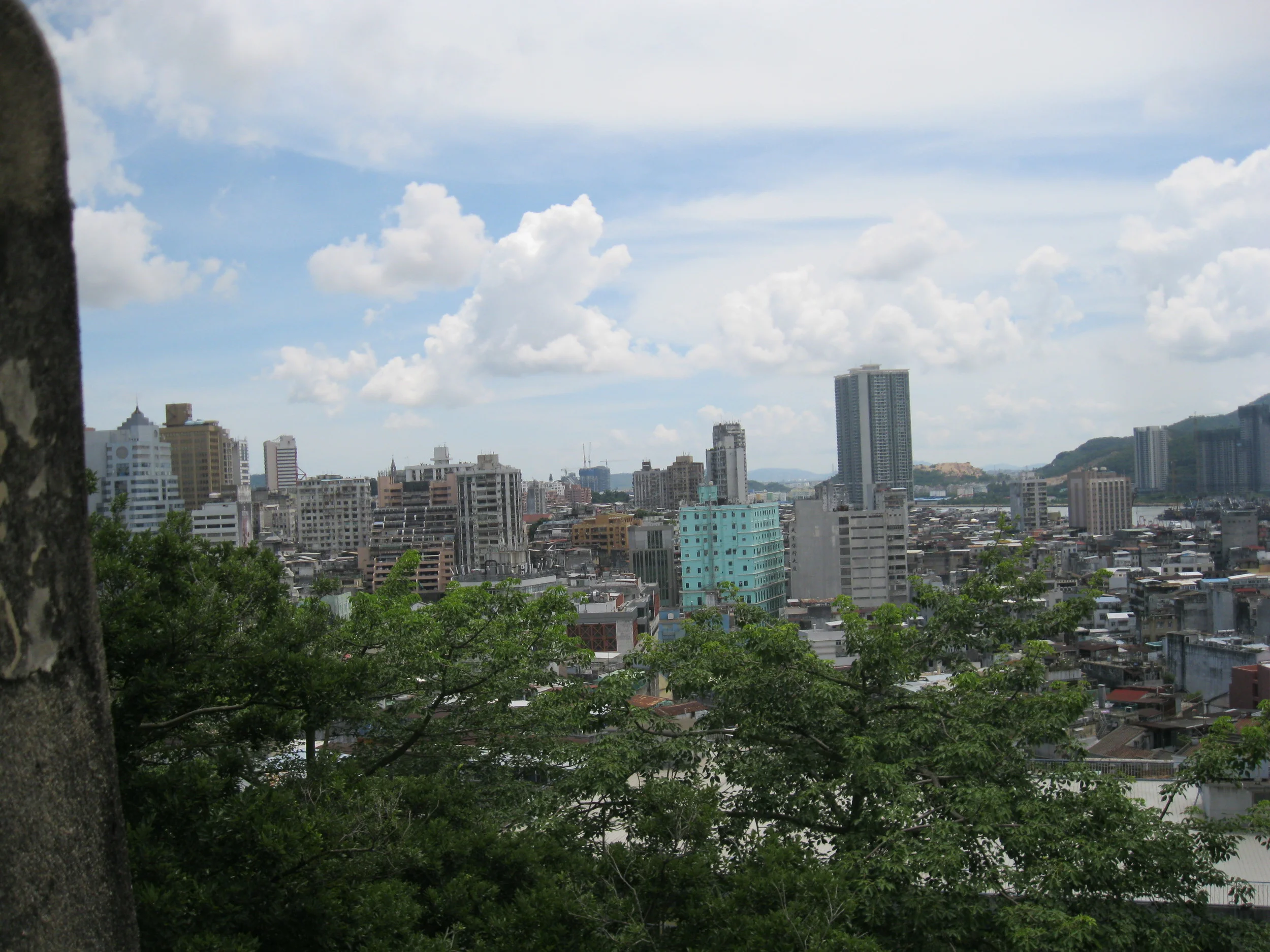 Overview of city of Macau.JPG