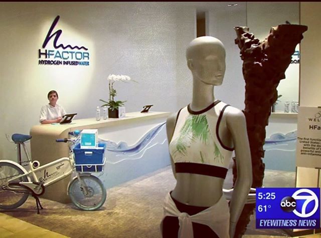 It's been an incredible week kicking off the HFactor pop up at The Saks Wellery. HFactor is one of many fitness/wellness brands featured from now through October 31st at Saks Fifth Avenue. Stop by, meet our amazing team (That's @sparcesepe on ABC News!), learn all about @hfactorwater (GREAT for anti-inflammation.. Hangovers, arthritis, jet lag- Hello?! Incredible.), and try it out!