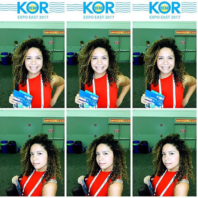 Here is a fun photo opp provided by @korshots at @natprodexpo. Their charcoal shot was an absolute blessing for my body... And their lighting wasn't too shabby either π.