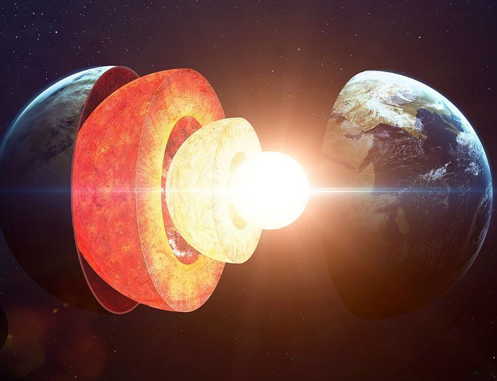 Ummm, it&rsquo;s kinda freaking me out right now that the earth&rsquo;s core is solid metal, and the outer core is liquid metal, and the earth looks like a giant bronze crucible&hellip;