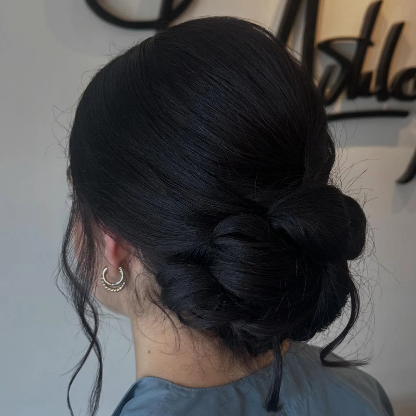 Updo season!! Have you booked your appointment for prom yet? 💁&zwj;♀️💄