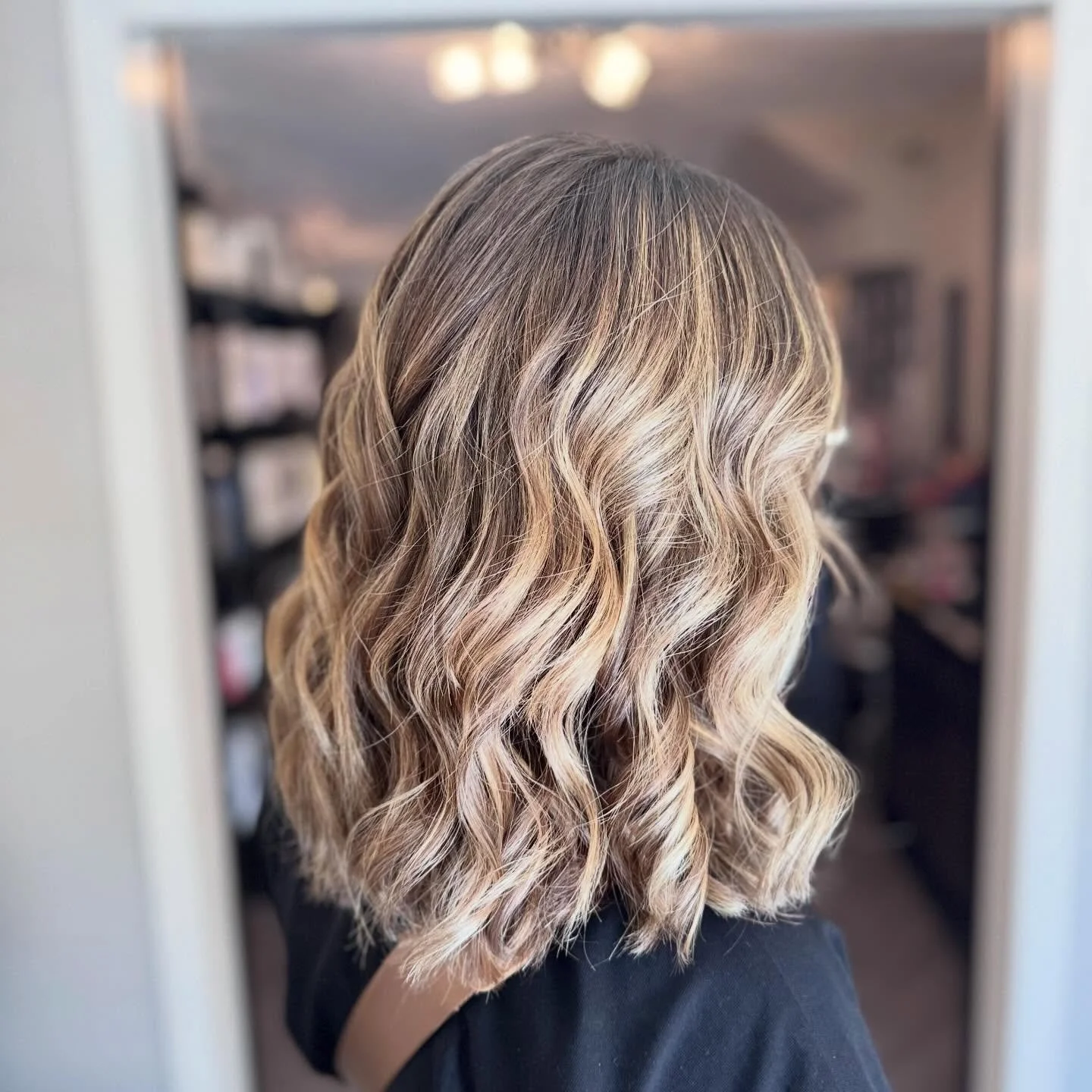 This beautiful balayage with done by our stylist Brigid @brigid_birtch she has a few openings in June still for summer hair!!