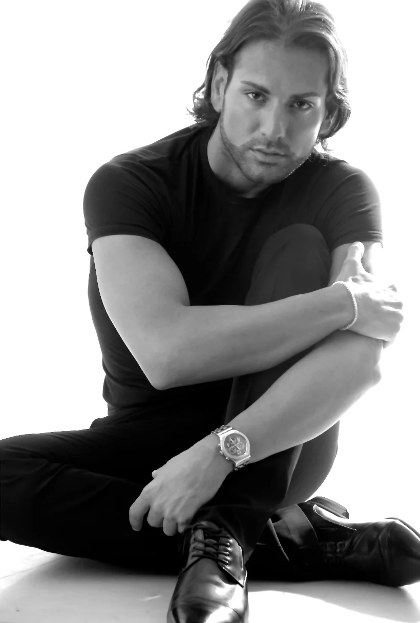 VOGLIO VEDERE PIU' FANTASMI E MENO PERSONE (FALSE)