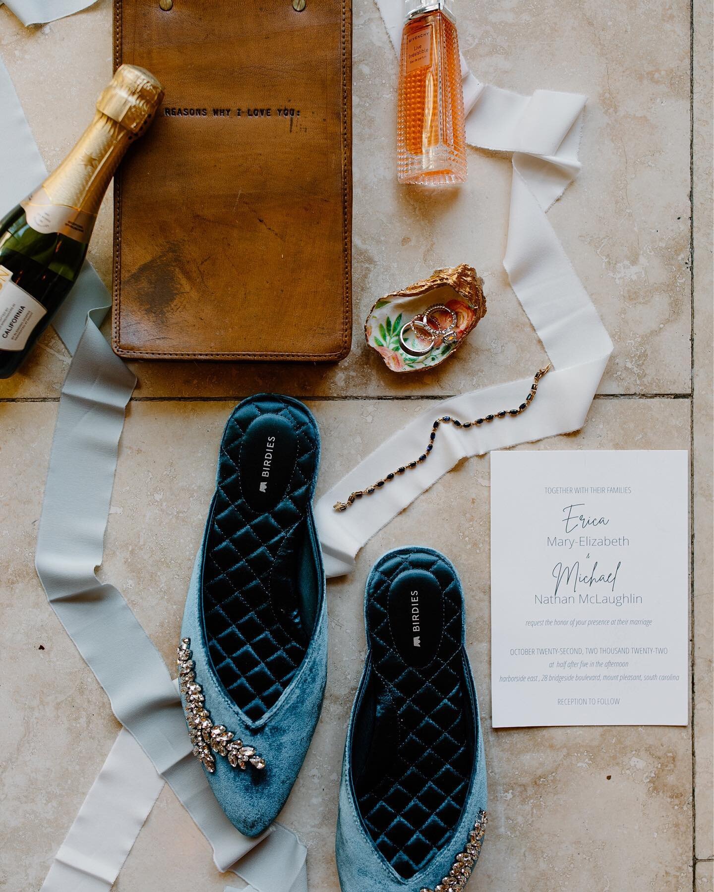 The McLaughlin&rsquo;s🥂

This Charleston wedding was so beautifully put together by Erica &amp; Nate. Fun fact: Erica has had her wedding dress for 13 years!