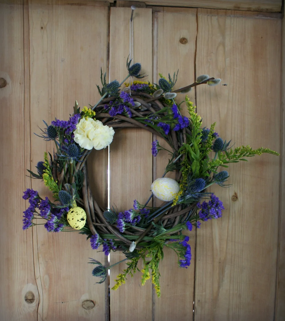 Create: A Spring Wreath