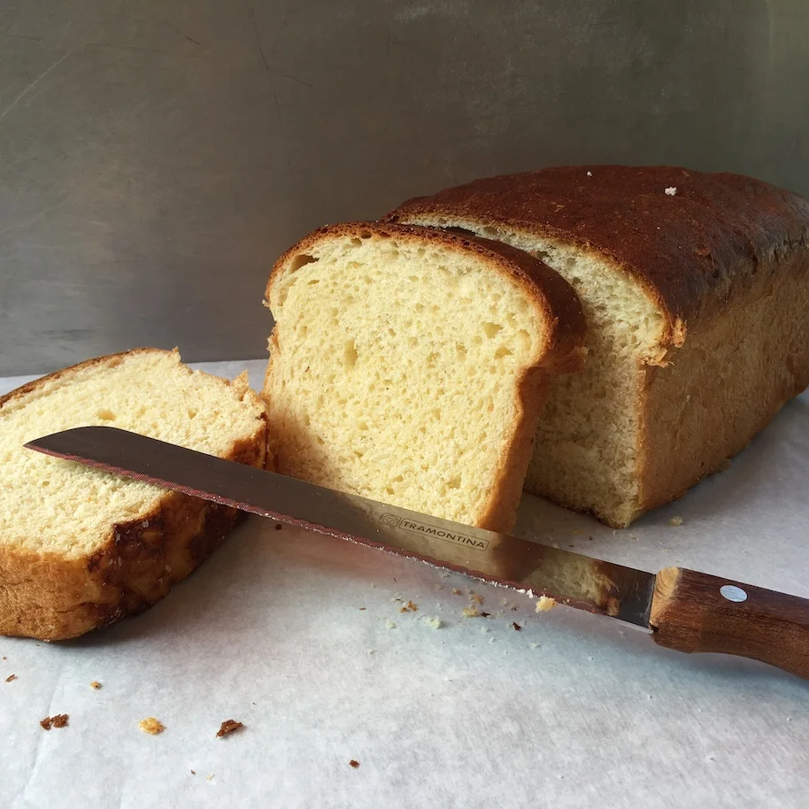 Brioche w knife.JPG