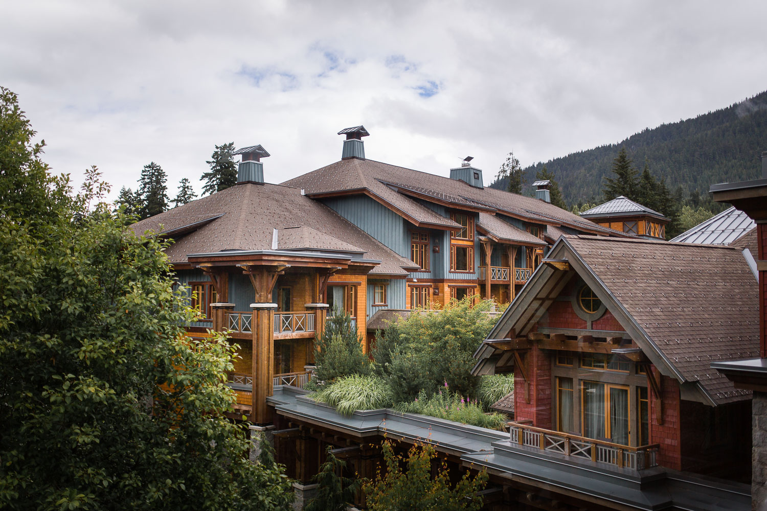 Nita Lake Lodge Whistler Travel Hotel
