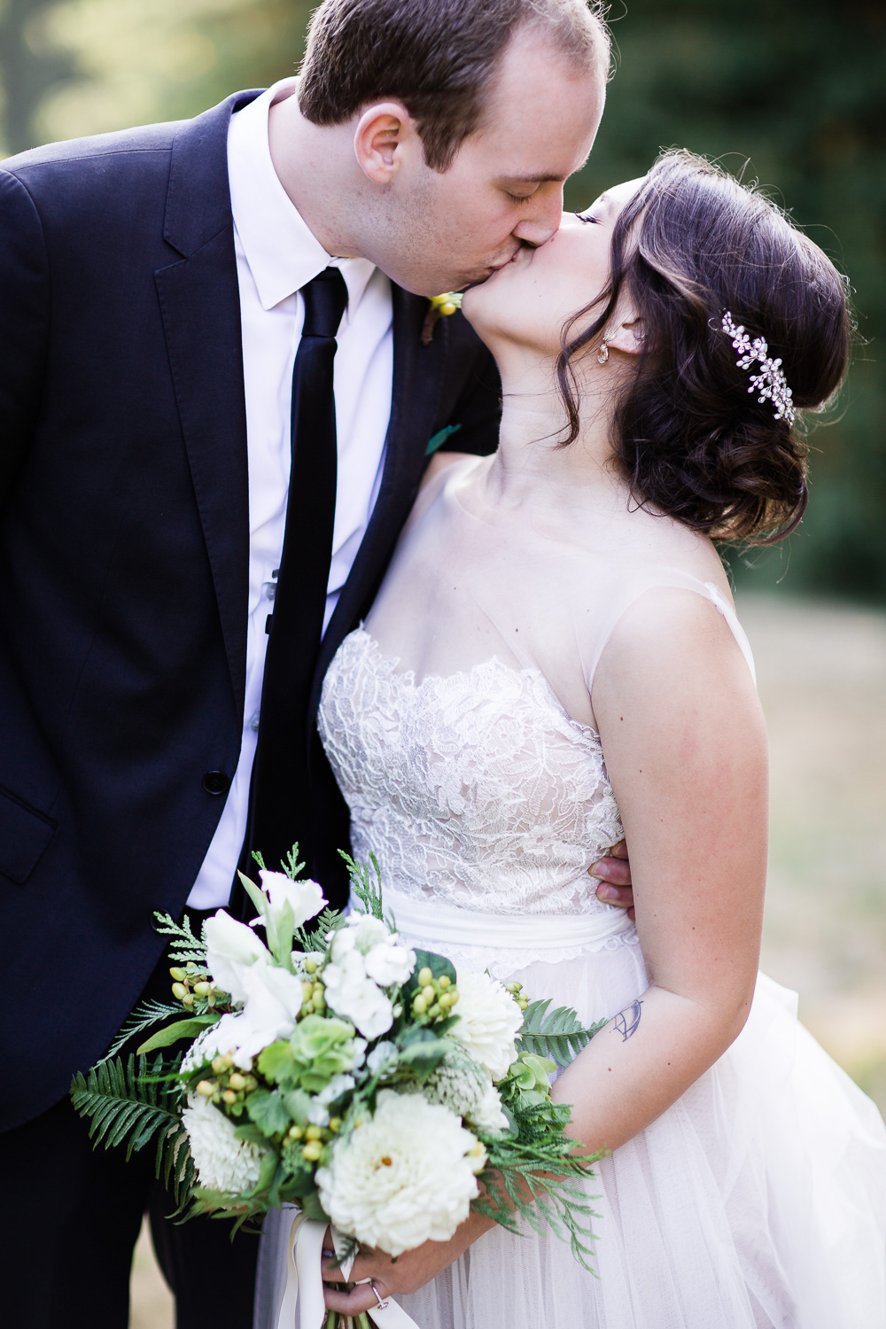 farm-kitchen-wedding-harth-photography-0581.jpg