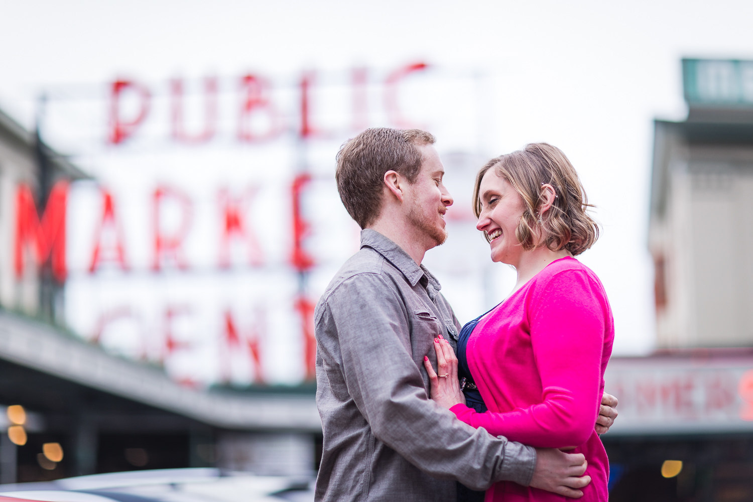 pike-place-seattle-engagement-041.jpg