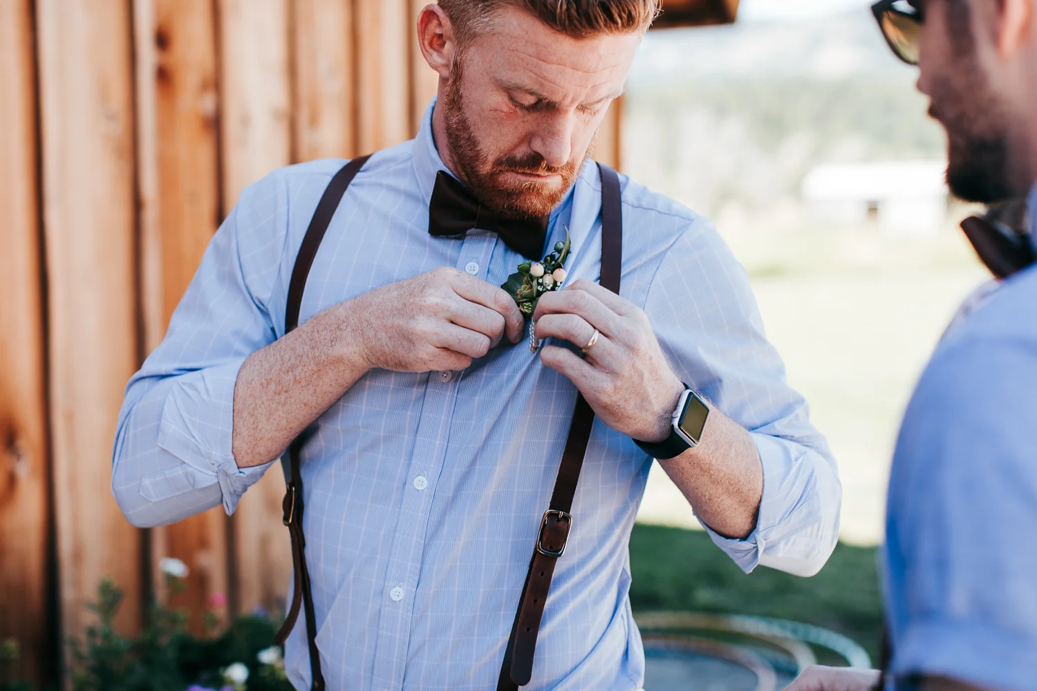 cle-elum-wedding-photographer-cattle-barn-0327.jpg