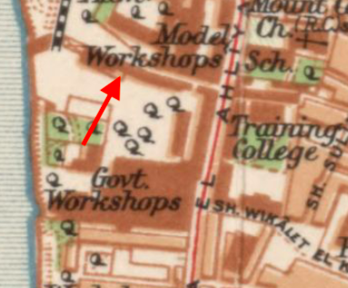 Arrow indicating the wall or structure that seems to be the arches in question. 1920 General Map of Cairo, Egyptian Survey Authority (مصلحة المساحة). Library of Congress. https://www.loc.gov/resource/g8304c.ct002478/?r=0.043,0.24,0.419,0.224,0